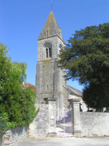 Eglise Saint Pierre de Le Manoir - Vue d'ensemble